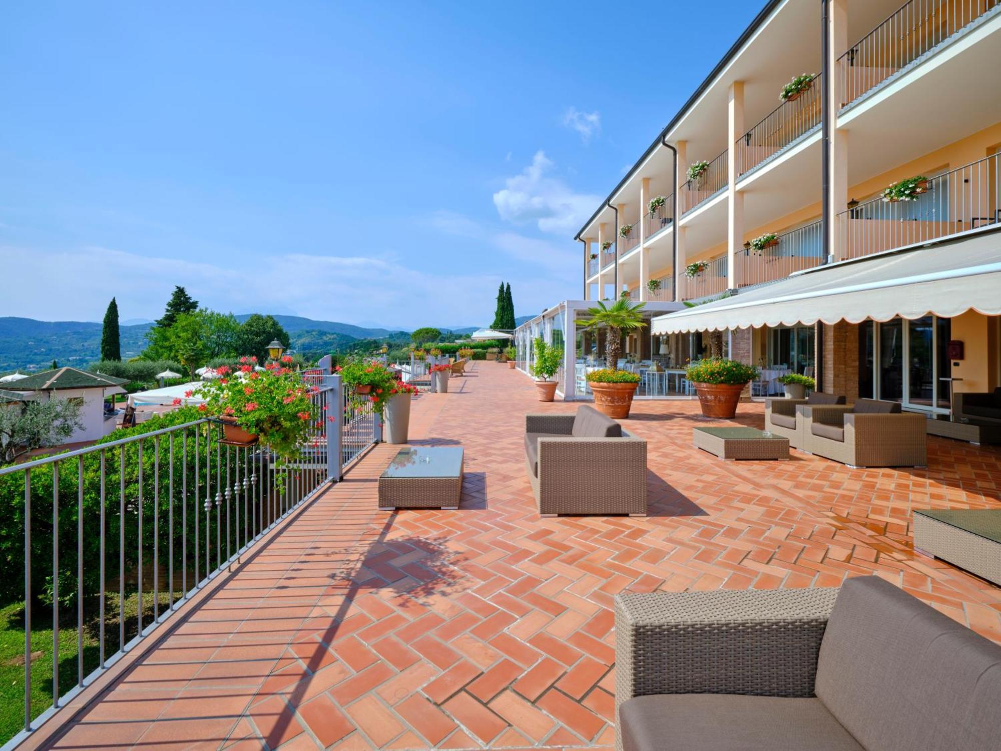 Hotel Boffenigo - The Golden Hour كوسترمانو المظهر الخارجي الصورة