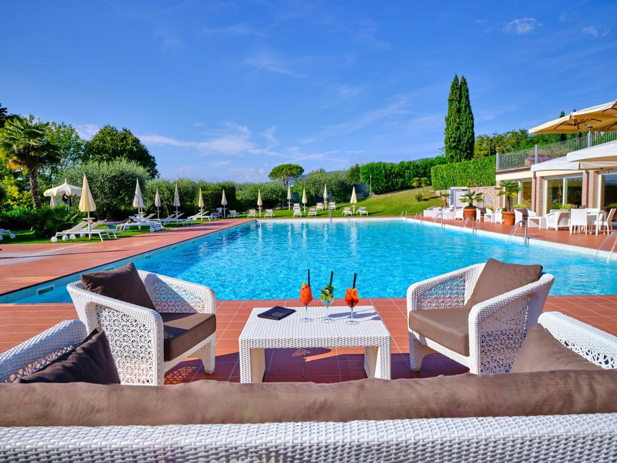 Hotel Boffenigo - The Golden Hour كوسترمانو المظهر الخارجي الصورة