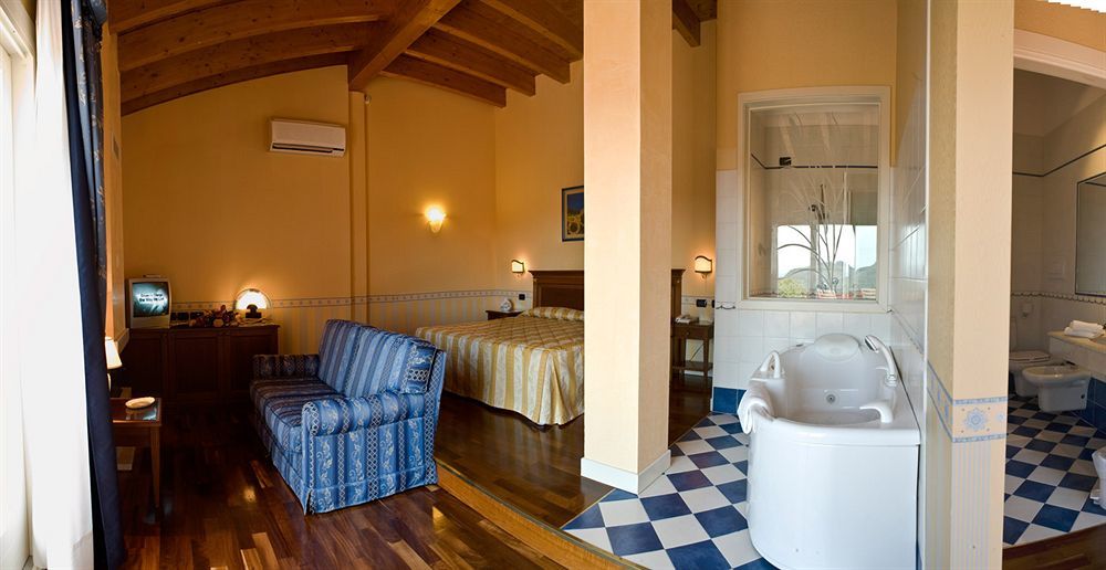 Hotel Boffenigo - The Golden Hour كوسترمانو المظهر الخارجي الصورة
